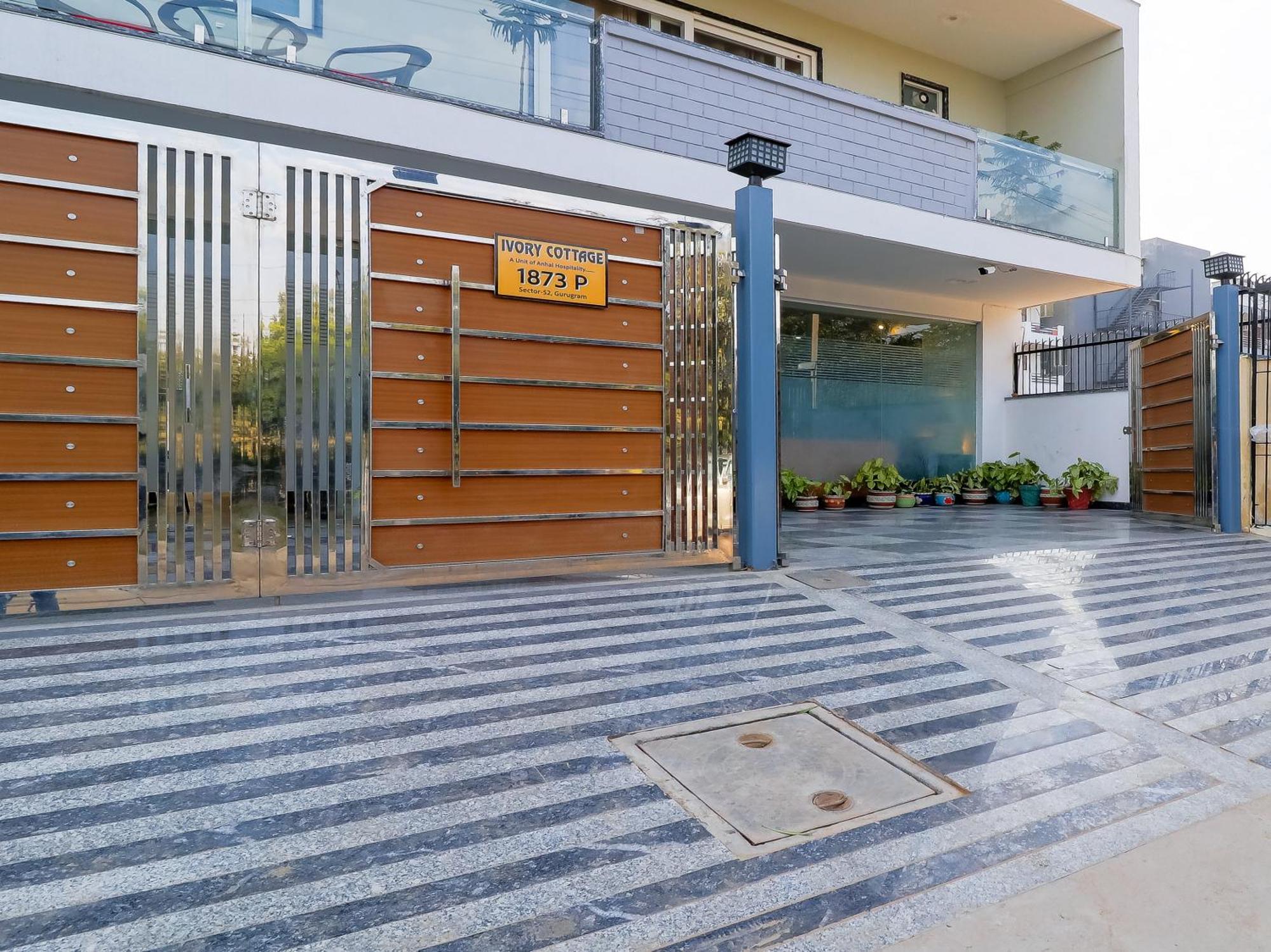 Treebo Rejoice 52 - 3Km From Huda City Metro Station Badshahpur 외부 사진
